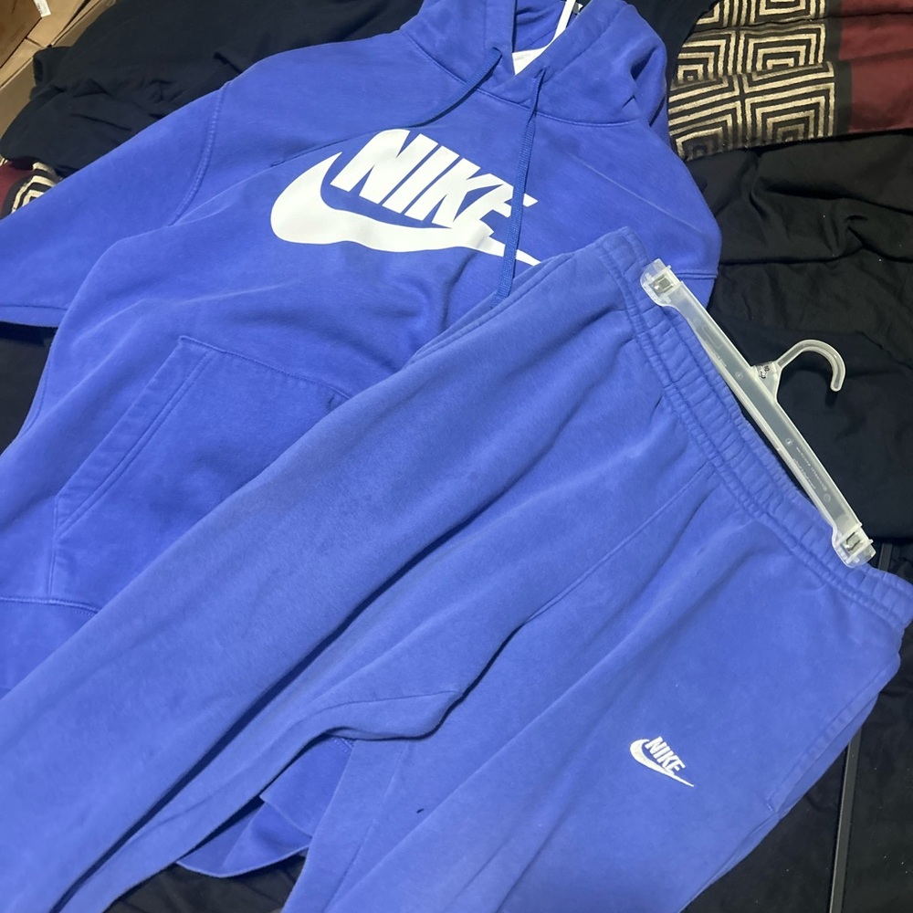 Nike Blue Sweatpants and hoodie